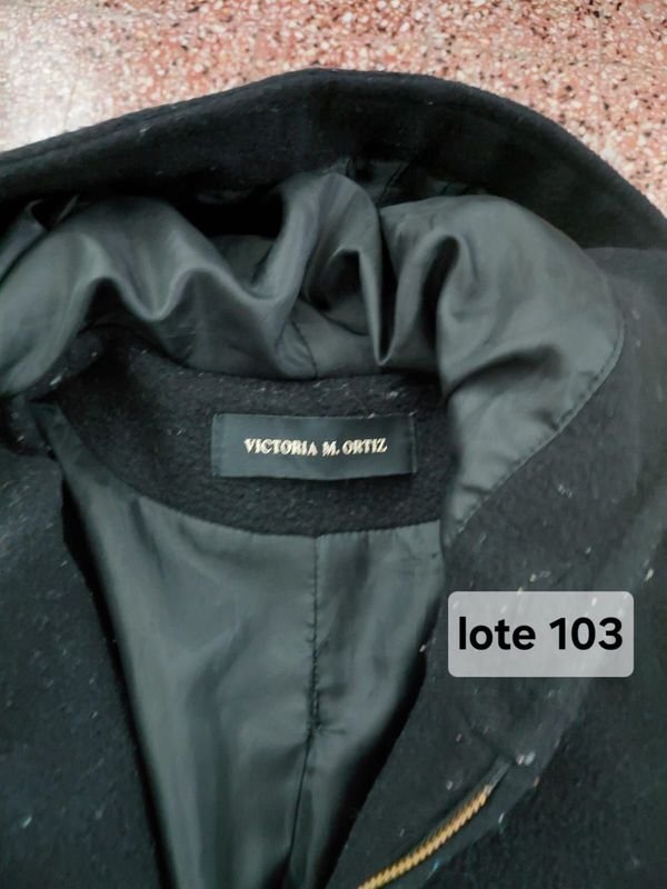 Tapado Negro de Paño Victoria M. Ortiz Talle XL