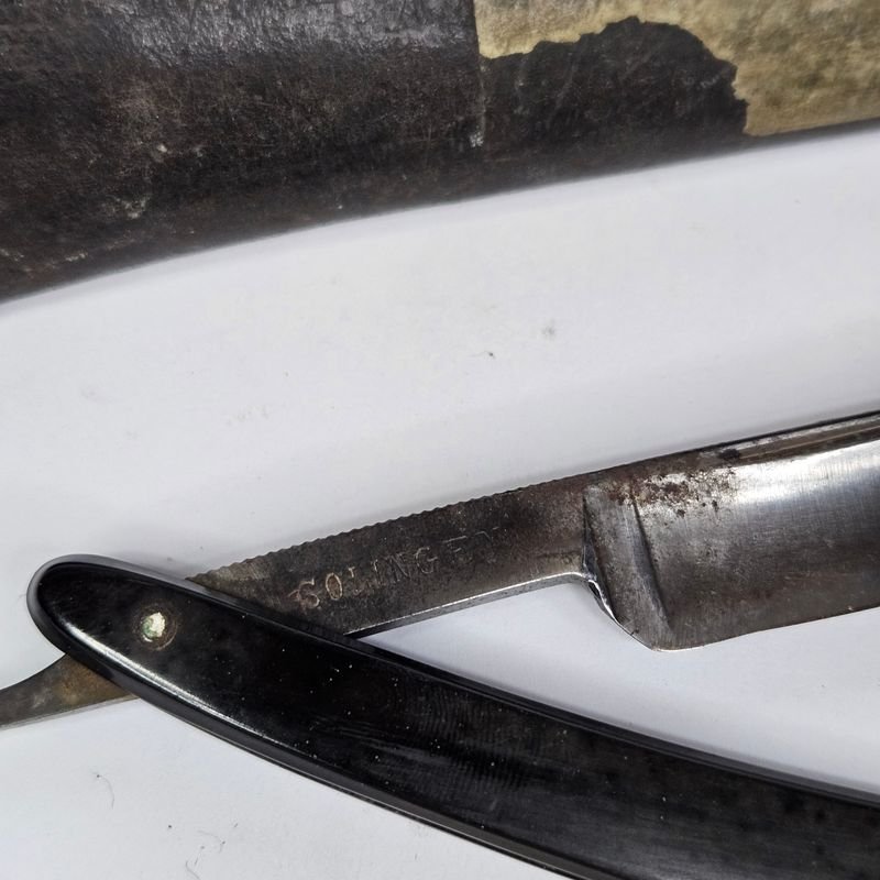 Navaja de afeitar en estuche con etiqueta de Casa Dopazo - imagen 6