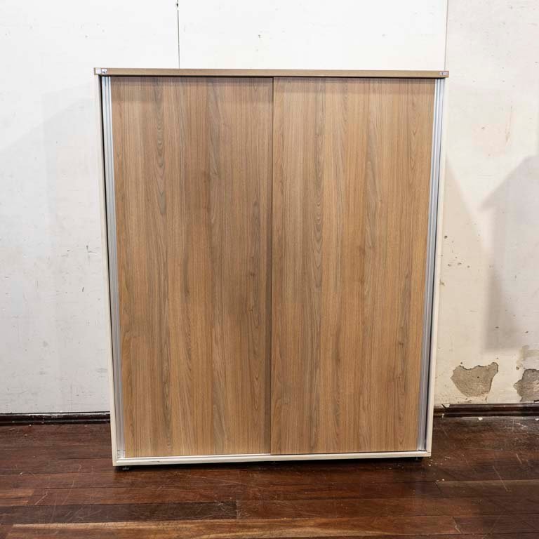 Item 2104425 - Image 0