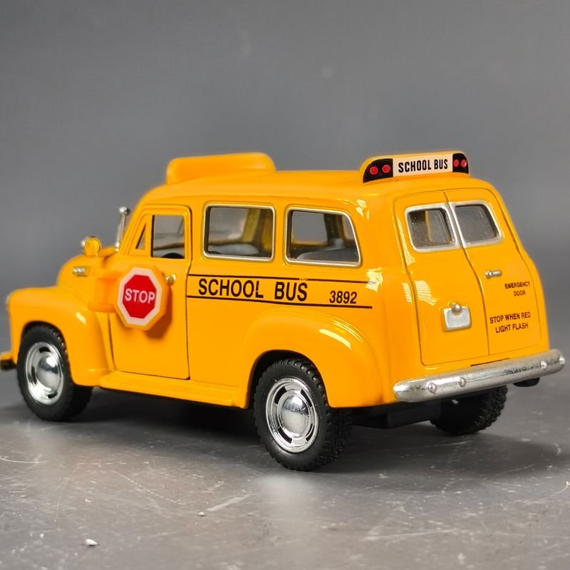 Modelo de Autobús Escolar Chevrolet 1950 a Escala 1/43 - imagen 3