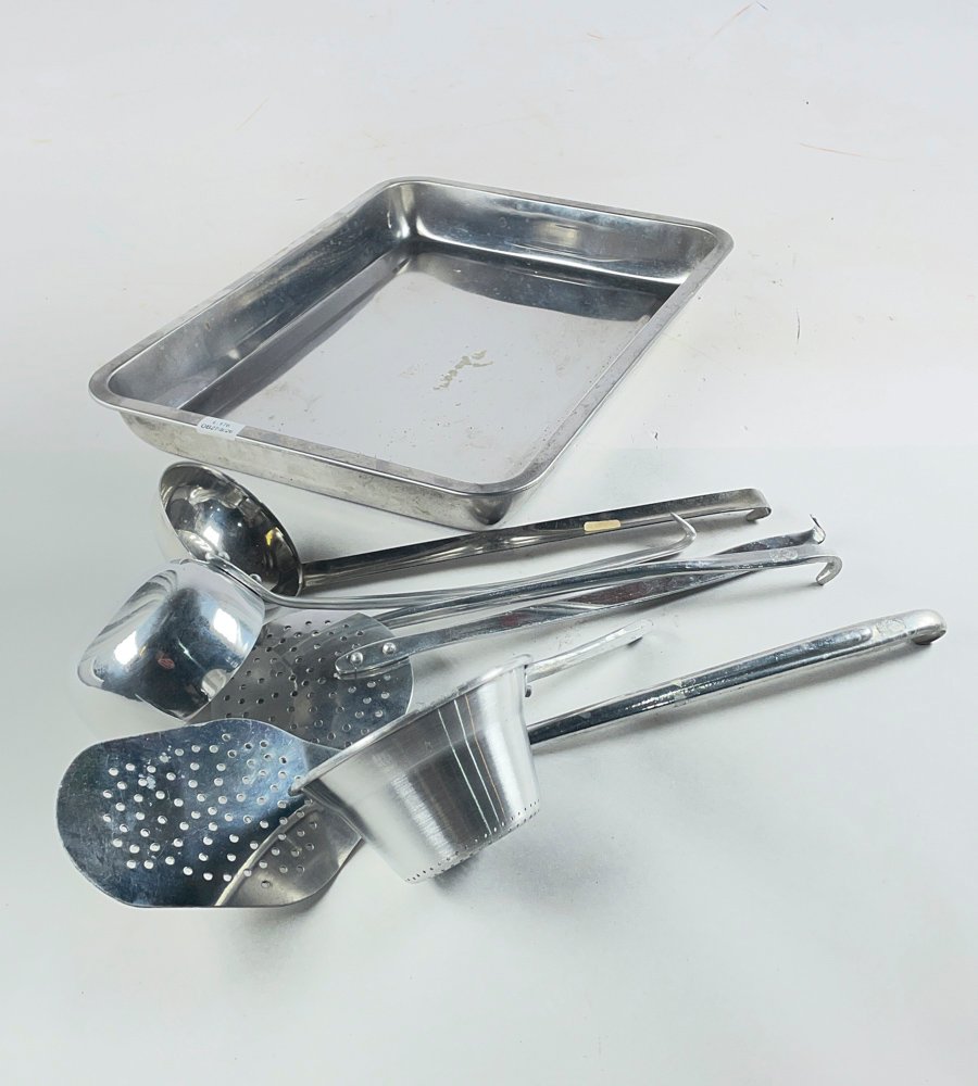 Set de 7 Utensilios de Cocina: Fuente, Espumadera y Cucharón