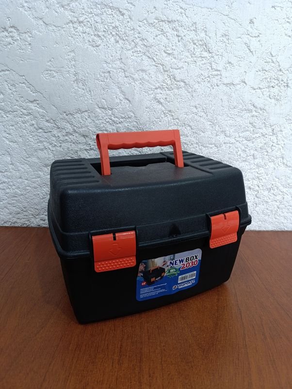Lote anterior: Caja de herramientas de 14 pulgadas
