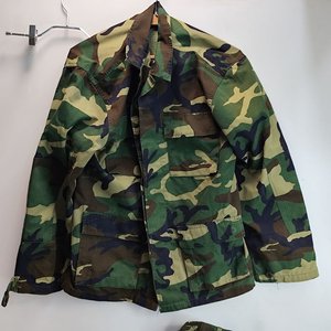 Conjunto Camuflado Ejército Uruguayo: Chaqueta Talle S y Pantalón - imagen 4
