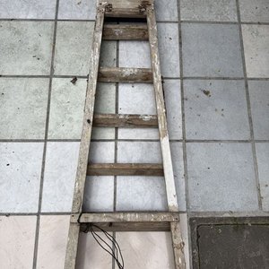 Escalera de Madera Tipo Tijera Plegable - imagen 3