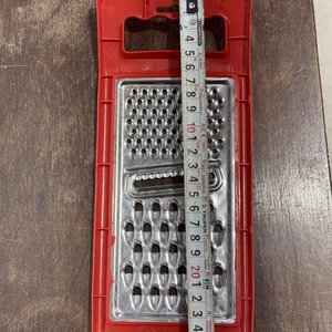 Lote de Utensilios de Cocina: Rallador, Cernidores y Cucharas - imagen 8
