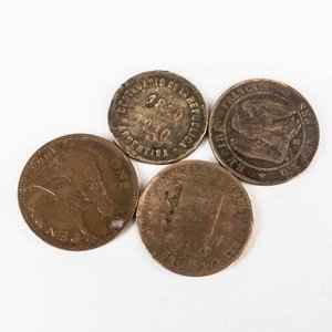 Lote de 4 Monedas de Cobre: Reino Unido, Francia, España y Argentina - imagen 2