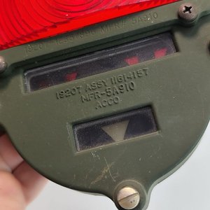 Farol Trasero para Humvee Militar - imagen 2