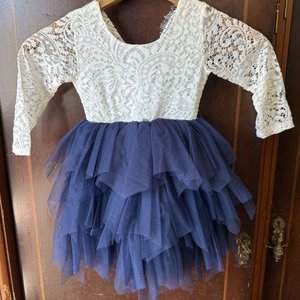 Vestido de Fiesta para Niña con Encaje Blanco y Tul Azul Marino - imagen 2