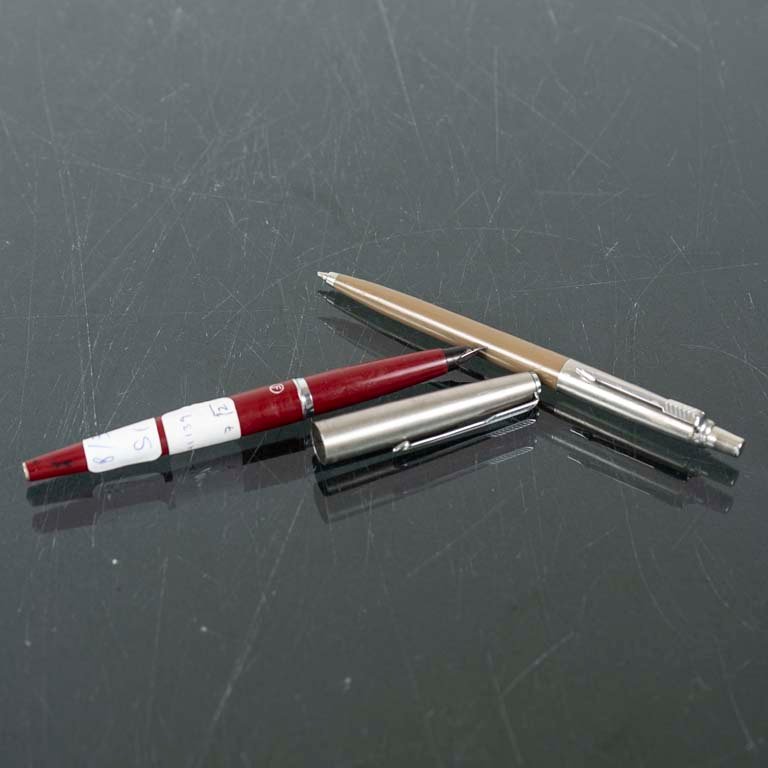 Lote anterior: Lapicera y pluma Parker de alta calidad