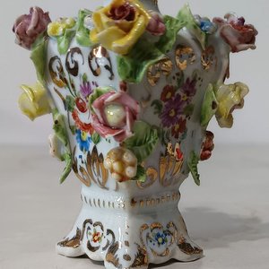 Florero Miniatura Rococó de Porcelana GINORI Sellado y Numerado - imagen 3