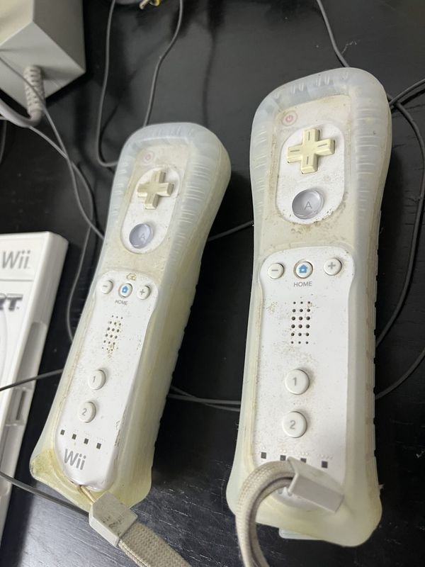 Consola Nintendo Wii con accesorios - imagen 2