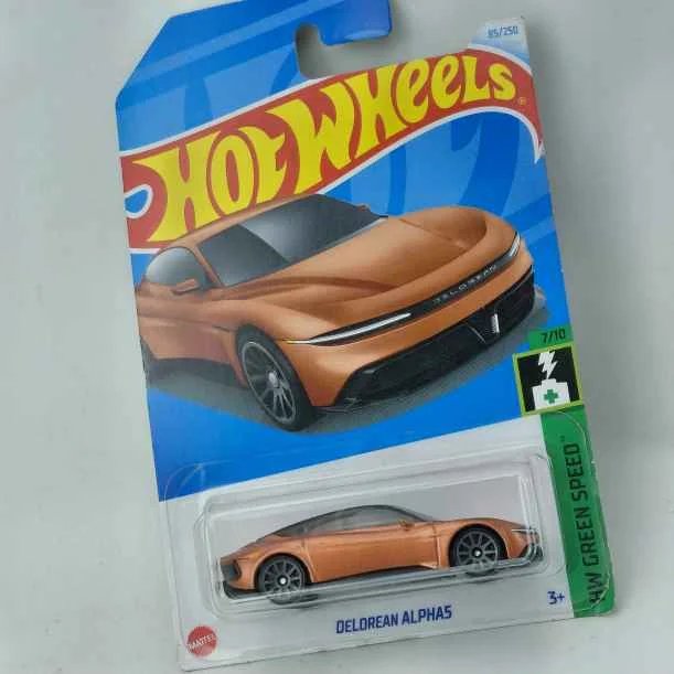 Lote siguiente: Coche de juguete Hot Wheels Delorean Alphas