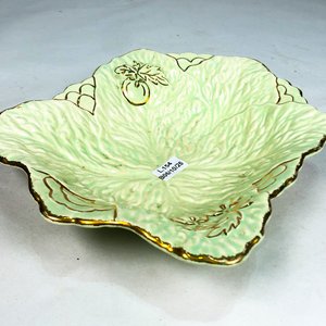 Centro de Porcelana Inglesa Verde con Hojas y Bordes Dorados - 23 cm - imagen 4