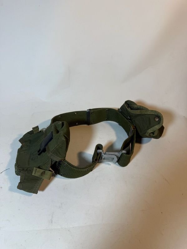 Cinturón Táctico Militar Verde con Portaobjetos