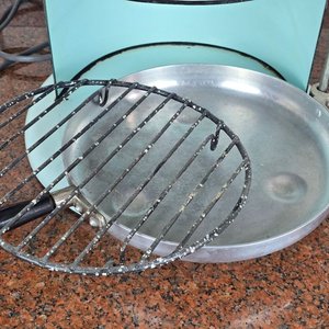 Churrasquita Eléctrica Metaloza Celeste Vintage - imagen 3