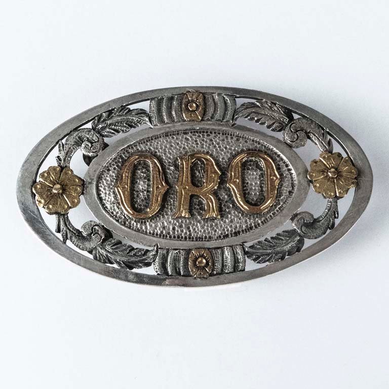 Lote anterior: Hebilla de plata y oro - Peso: 30gr - Medidas: 6.5x4cm