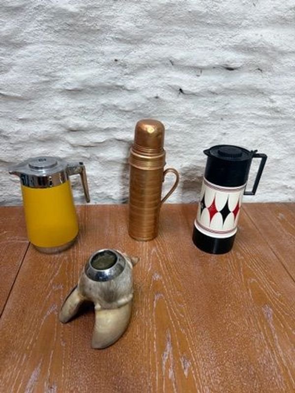 Lote anterior: Lote de termos y pezuña de vaca - Accesorios para el hogar