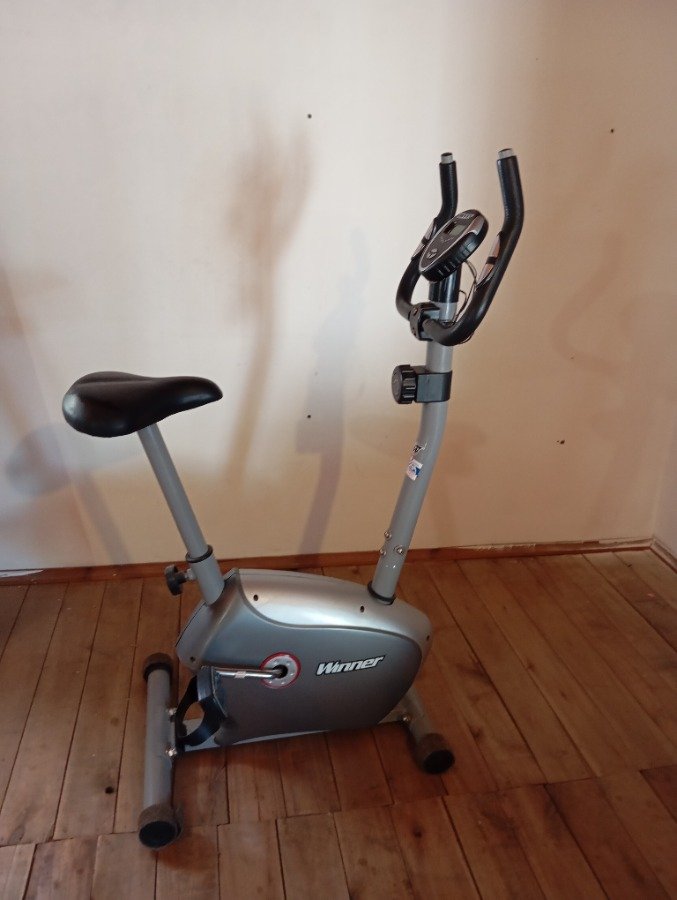 Bicicleta fija WINNER, funcionando con digital display averiado - imagen 2