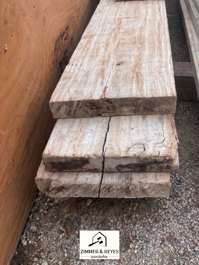 3 Tablones de Madera de Obra Rústica