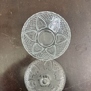 Caramelera de Cerámica con Uvas y Lazos y Caramelera de Vidrio Tallado - imagen 6