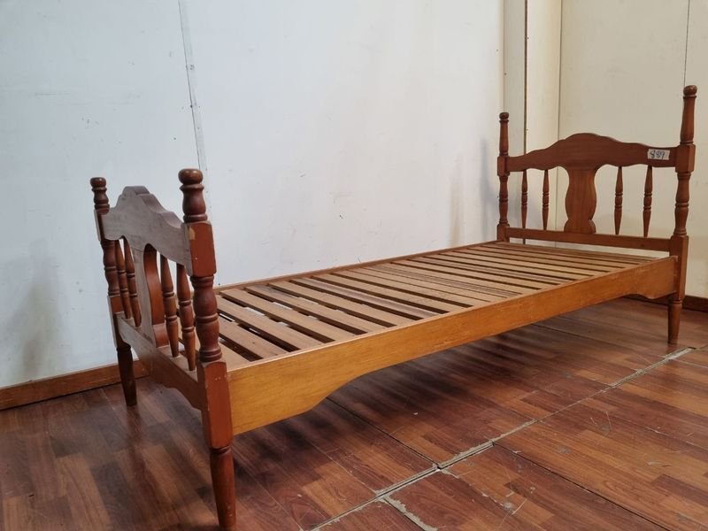 Item 889985 - Image 1