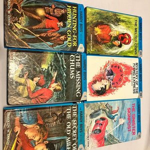 Lote de 6 Libros Juveniles de Misterio: The Hardy Boys - imagen 2