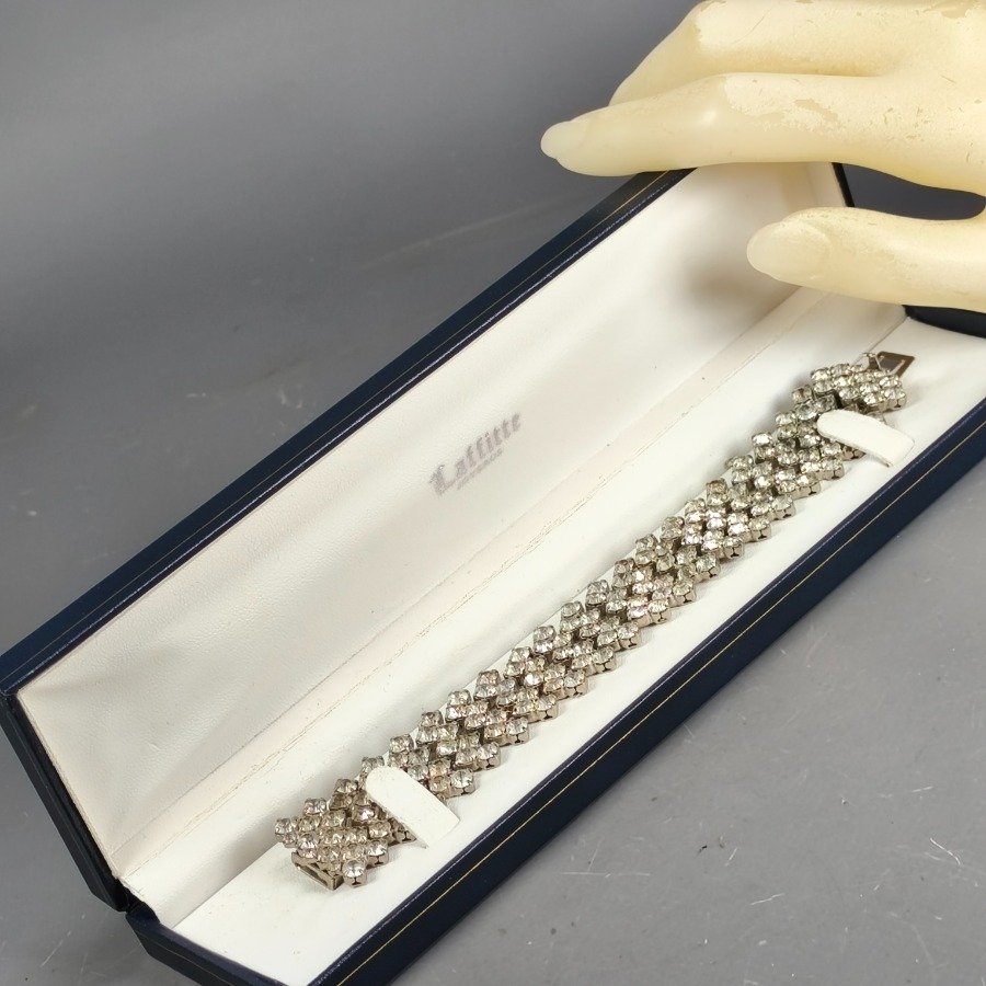 Item 16473 - Image 9