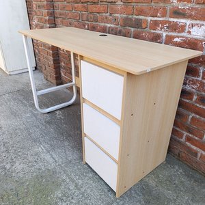 Escritorio de Hierro Tubular con Tapa y 3 Cajones en MDF - imagen 3