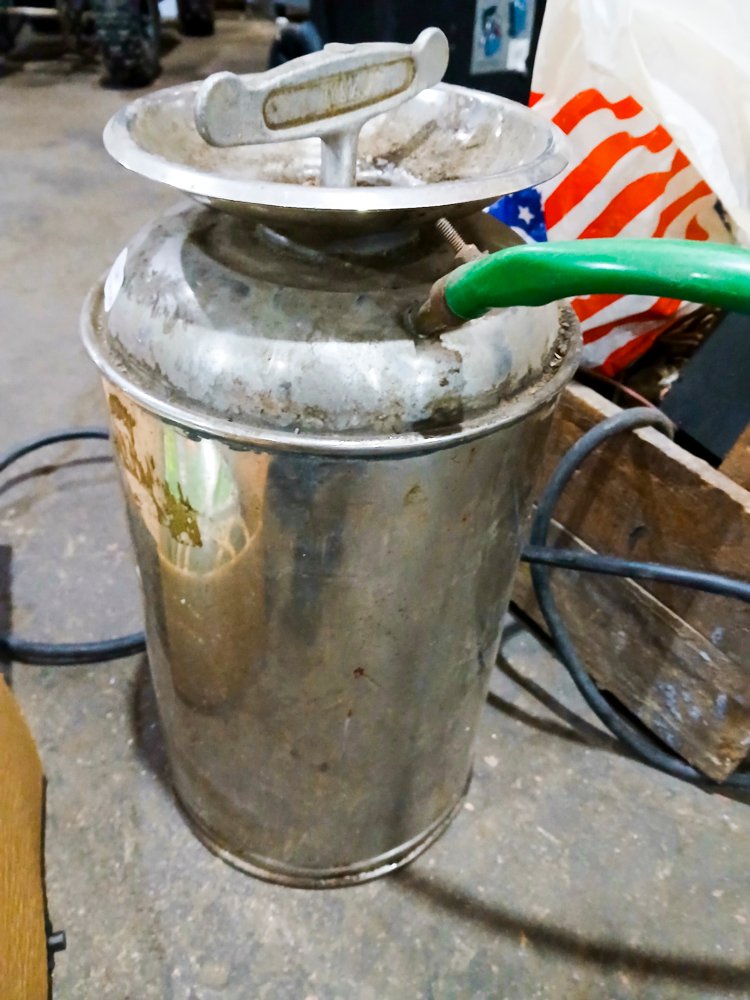 Item 489642 - Image 1