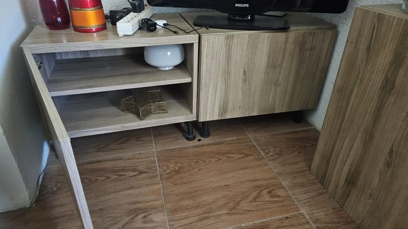 Mueble Multiuso con almacenamiento y decoración