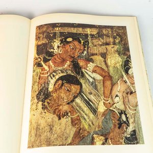 Libro de Gran Formato: Pinturas de las Cuevas de Ajanta con Tapa Dura y Sobrecubierta - imagen 2