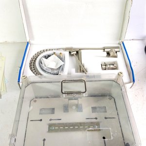 Juego de Grifería de Cocina Cromada con Ducha y Caja Eléctrica - imagen 2