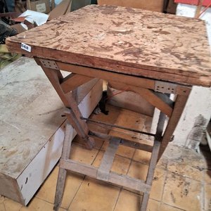 Lote de 2 Mesas de Trabajo Plegables de Madera - imagen 5