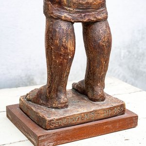 Escultura de Mujer Embarazada en Bronce - imagen 3