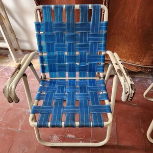 Par de Sillas Plegables de Metal con Asiento y Respaldo de Tela - imagen 2