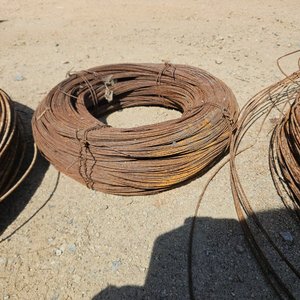 Rollos de alambre varios - imagen 4