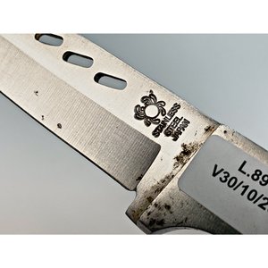 Cuchillo de Caza Japonés Stanley con Mango de Madera y Hoja con Ranuras - imagen 5