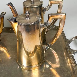 Juego para té y café en metal Christofle, de superficie lisa, compuesto por cuatro piezas - imagen 5