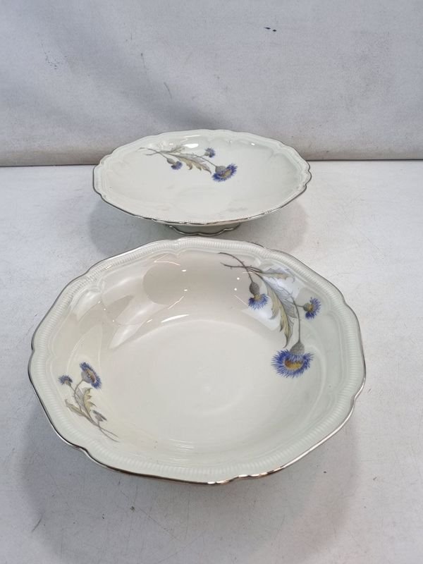 Set de 2 Fuentes para Servir LHS Bavaria Weisman Diseño Floral Cardo Azul y Dorado