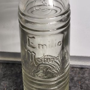 Botella Antigua de Vidrio Claro Emilio Molinelli "La Oriental" - imagen 2
