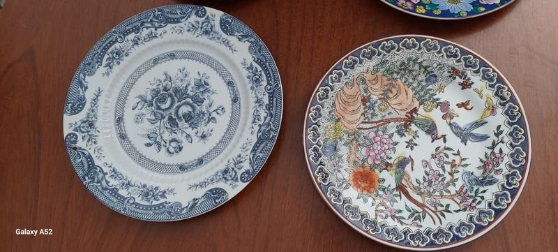 Platos decorativos de porcelana y cerámica - imagen 3