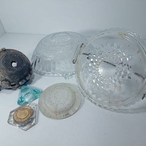 Lote Decorativo: Ceniceros y Centros de Mesa en Cerámica y Vidrio - imagen 2
