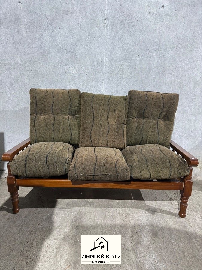 Sillón de Madera Tres Cuerpos con Almohadones