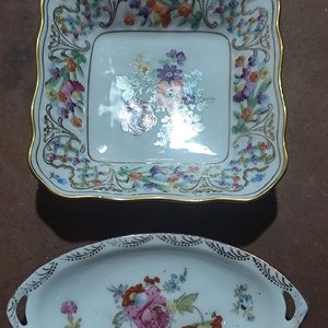 Dos Fuentes de Porcelana Bavaria con Bordes Dorados y Flores - imagen 2