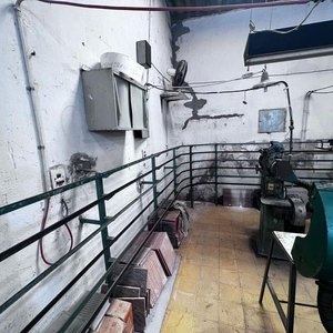 Línea de Trabajo para Fabricación de Calzado con Carritos y Estanterías - imagen 2
