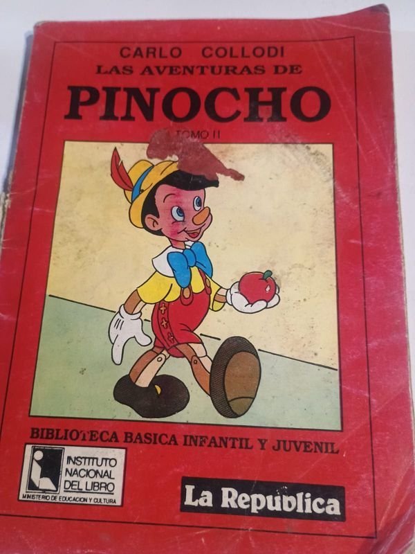 Lote anterior: Libro de Pinocho Editorial La República
