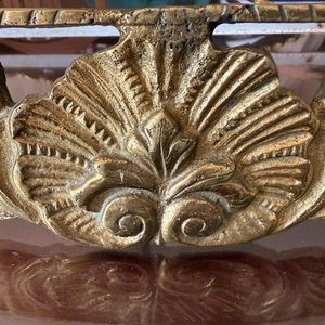 Soporte Decorativo en Bronce con Estructura Metálica - imagen 5