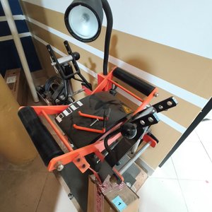 Máquina Desmontadora de Neumáticos Profesional para Gomerías y Talleres - imagen 3