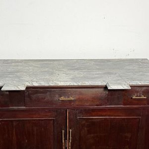 Antiguo Aparador de Madera Oscura con Tapa de Mármol para Restaurar - imagen 2