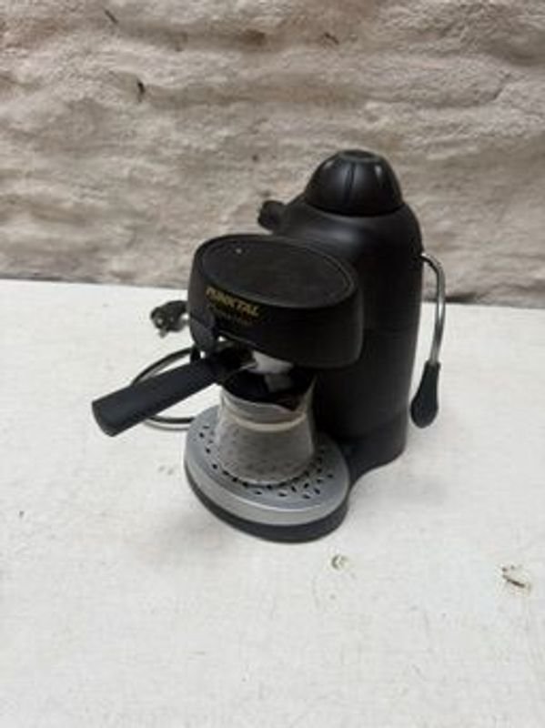 Cafetera de Espresso Punktal Negra